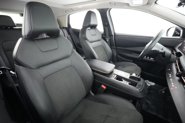 2024 Nissan Ariya — photo 18 of 23