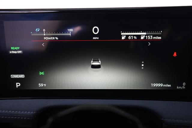 2024 Nissan Ariya — photo 5 of 23