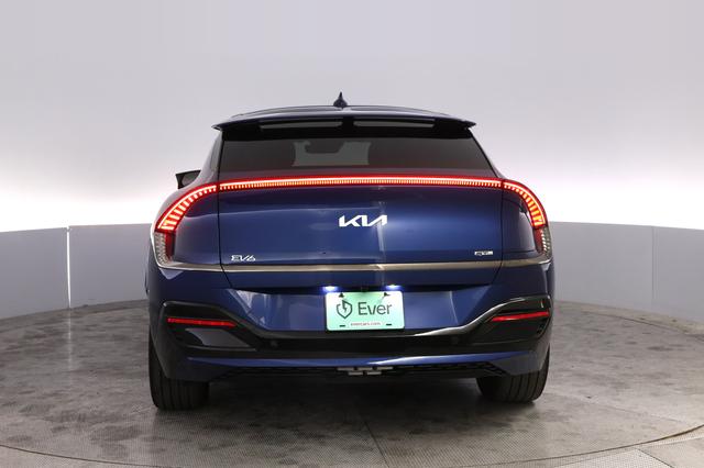 2024 Kia EV6 — photo 8 of 23