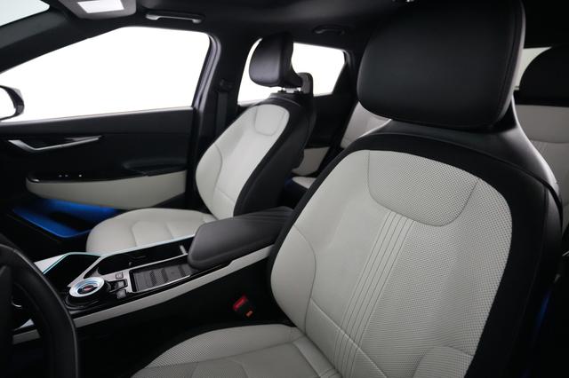 2024 Kia EV6 — photo 3 of 23