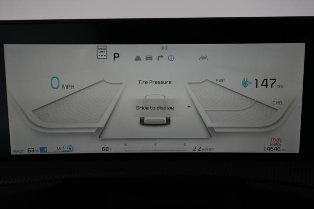 2024 Kia EV6 — photo 5 of 23