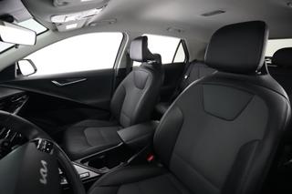 2024 Kia Niro EV — photo 3 of 23
