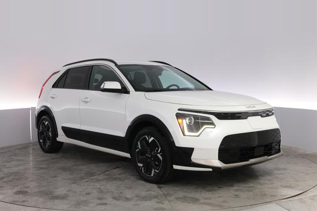 2024 Kia Niro EV — photo 10 of 23