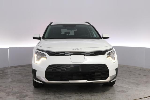 2024 Kia Niro EV — photo 9 of 23
