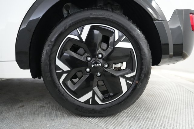2024 Kia Niro EV — photo 7 of 23