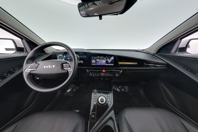 2024 Kia Niro EV — photo 20 of 23