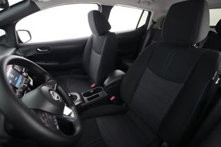 2025 Nissan LEAF — photo 3 of 22