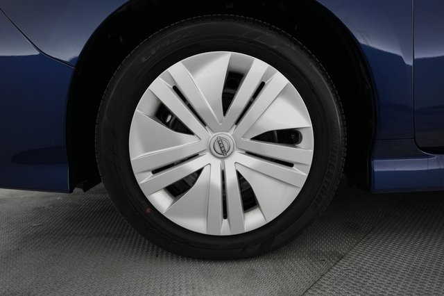2025 Nissan LEAF — photo 15 of 20