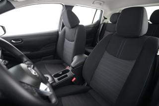 2025 Nissan LEAF — photo 3 of 20
