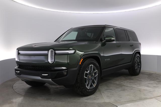 2025 Rivian R1S — VIN 7PDSGBBA4SN050484