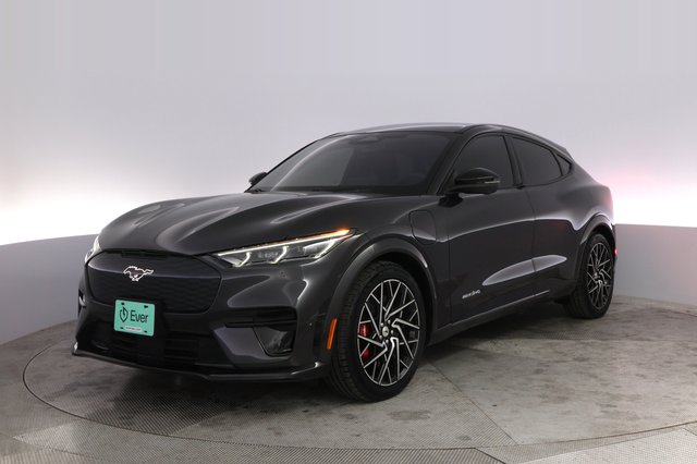 2022 Ford Mustang Mach-E — VIN 3FMTK4SX1NMA58465