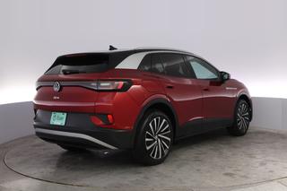 2023 Volkswagen ID.4 — photo 2 of 20
