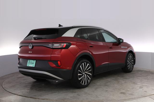 2023 Volkswagen ID.4 — photo 2 of 20