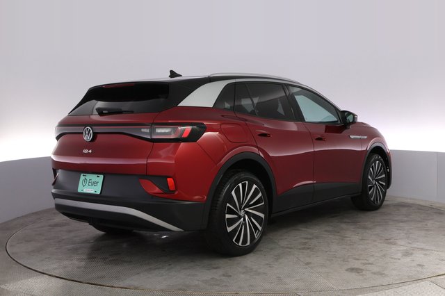 2023 Volkswagen ID.4 — photo 2 of 20
