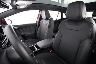 2023 Volkswagen ID.4 — photo 3 of 20