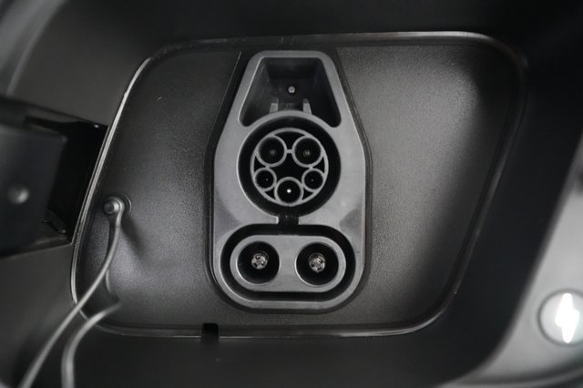 2025 Volvo EX30 — photo 8 of 21