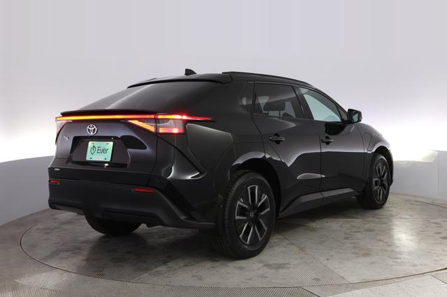 2026 Toyota bZ — photo 2 of 20