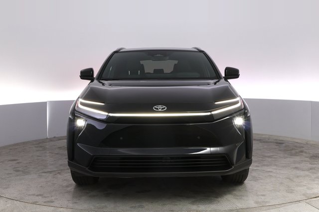 2026 Toyota bZ — photo 9 of 20