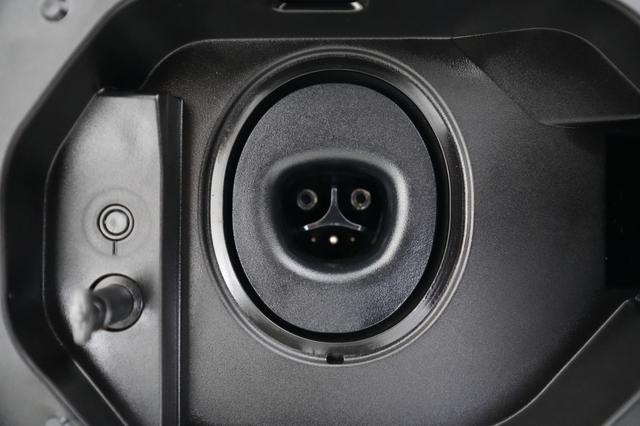 2026 Toyota bZ — photo 8 of 20
