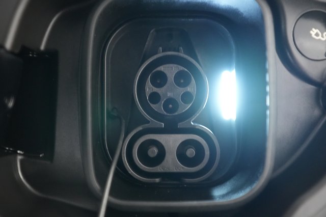 2023 Polestar 2 — photo 8 of 21