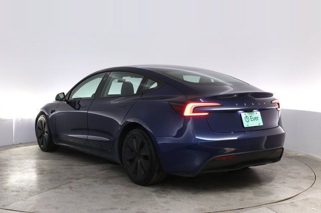 2024 Tesla Model 3 — photo 13 of 22