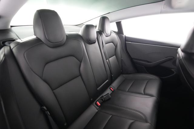 2024 Tesla Model 3 — photo 4 of 22