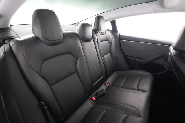 2024 Tesla Model 3 — photo 4 of 22