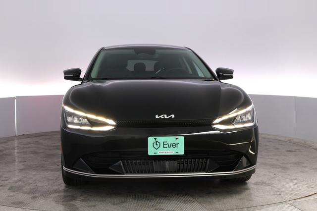2024 Kia EV6 — photo 9 of 23