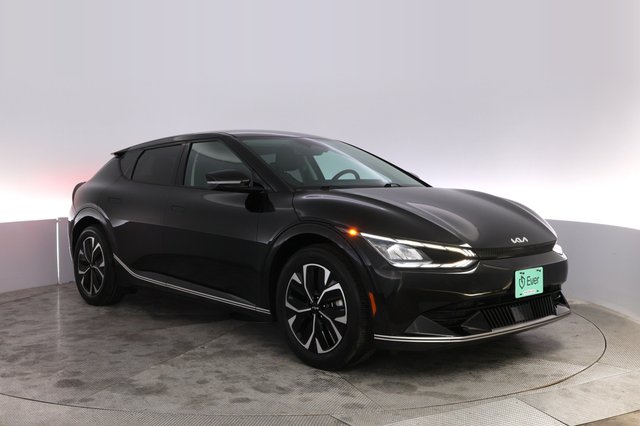 2024 Kia EV6 — photo 10 of 23