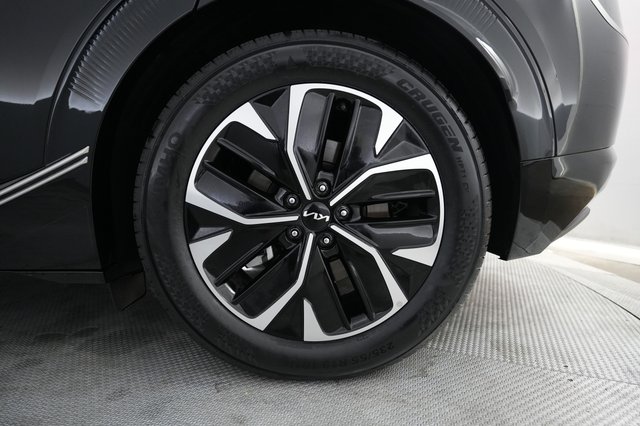 2024 Kia EV6 — photo 7 of 23