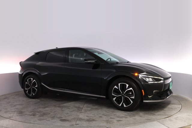 2024 Kia EV6 — photo 11 of 23