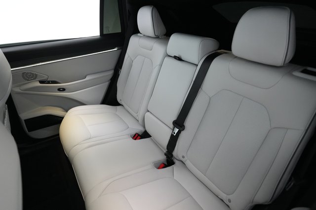 2025 Jeep Wagoneer S — photo 19 of 19