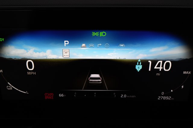 2023 Kia Niro EV — photo 5 of 24