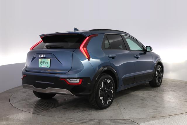 2023 Kia Niro EV — photo 2 of 24
