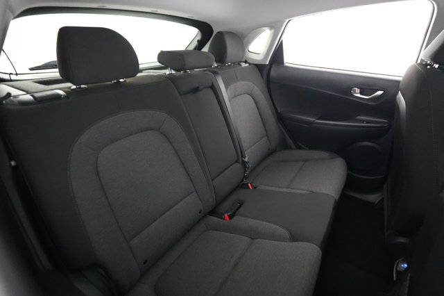 2023 Hyundai Kona Electric — photo 4 of 20
