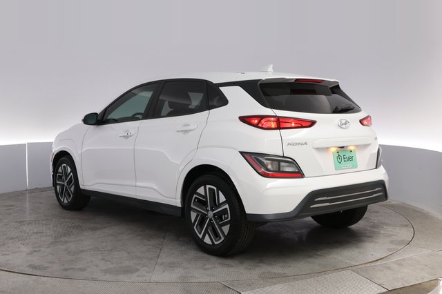 2023 Hyundai Kona Electric — photo 13 of 20
