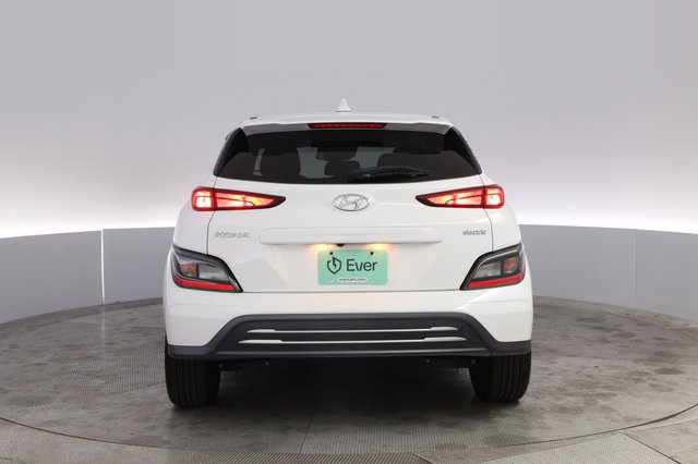 2023 Hyundai Kona Electric — photo 12 of 20