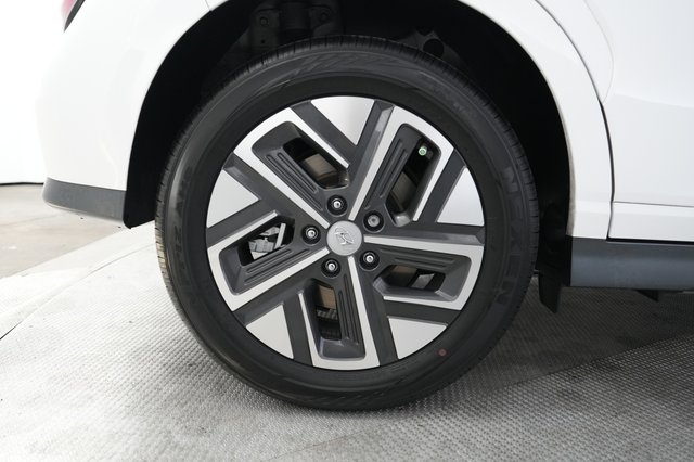 2023 Hyundai Kona Electric — photo 17 of 20