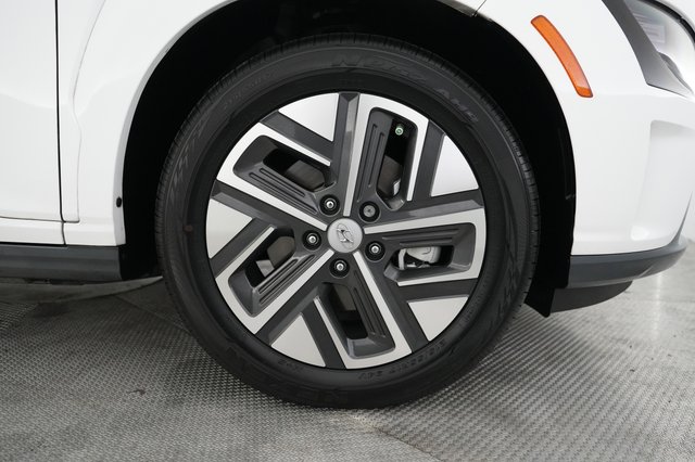 2023 Hyundai Kona Electric — photo 16 of 20