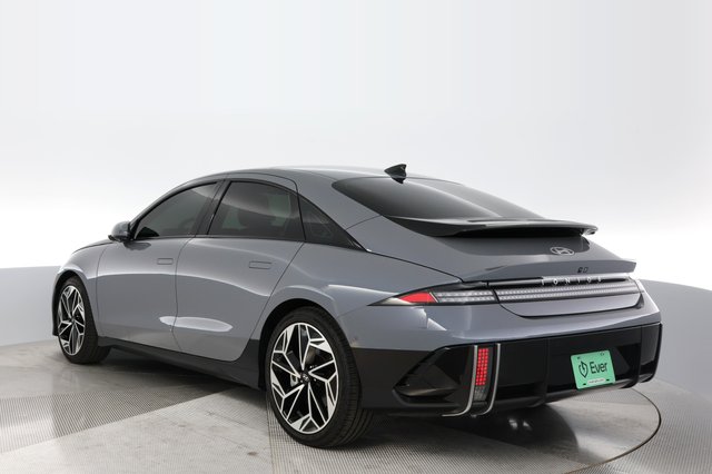 2024 Hyundai IONIQ 6 — photo 11 of 22