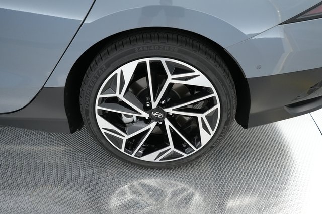 2024 Hyundai IONIQ 6 — photo 15 of 22