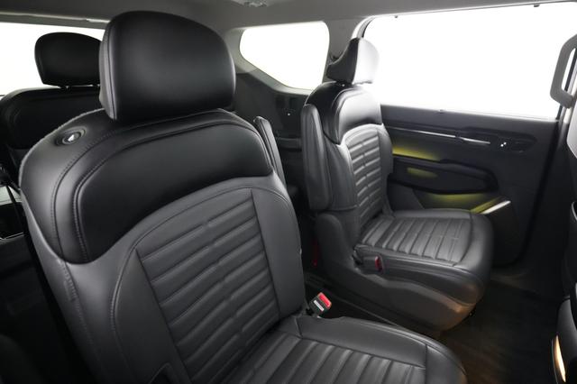 2024 Kia EV9 — photo 4 of 23