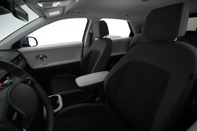 2024 Hyundai IONIQ 5 — photo 3 of 21