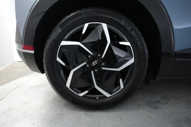 2024 Hyundai IONIQ 5 — photo 17 of 21