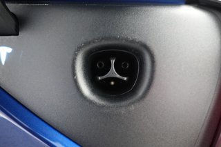 2025 Tesla Model 3 — photo 8 of 21