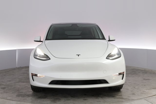 2021 Tesla Model Y — photo 9 of 24