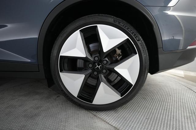 2023 Polestar 2 — photo 7 of 24