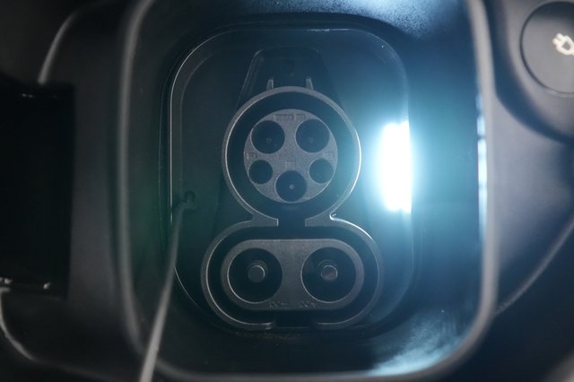 2023 Polestar 2 — photo 8 of 24