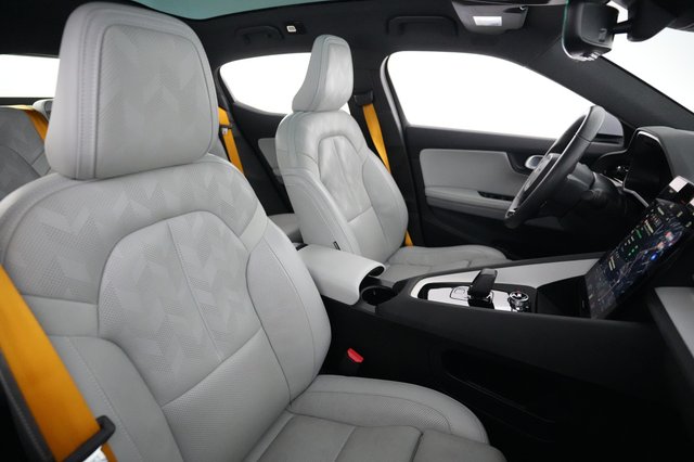 2023 Polestar 2 — photo 18 of 21