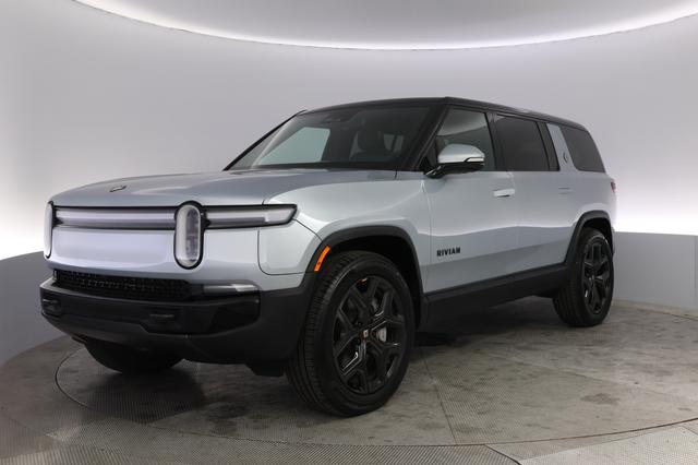 2026 Rivian R1S — VIN 7PDSGCBA1TN081943